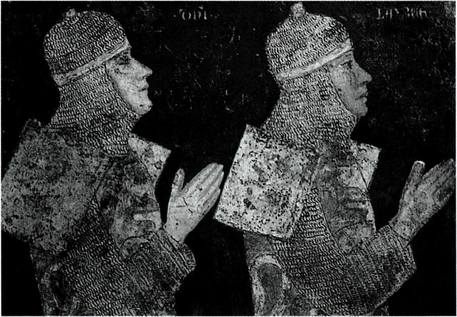 기도하는 군인들.