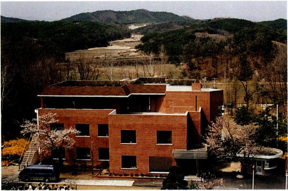 다미안 피부과의원.