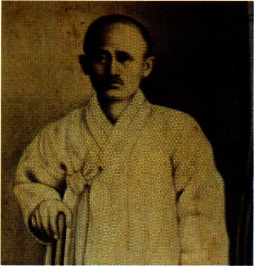 대종교를 창건한 나철.