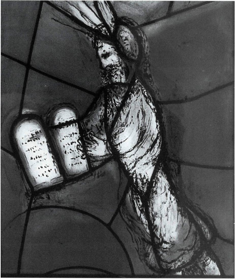 모세법은 신약을 준비한 것(샤갈 작, 독일 성 스테파노 성당 스테인드 글라스) .