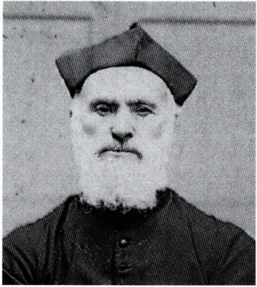 마르셀 라크루 신부.