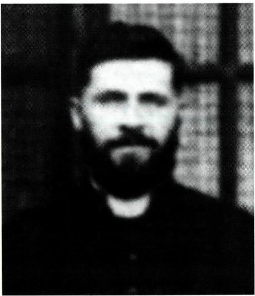 제임스 매긴 신부.