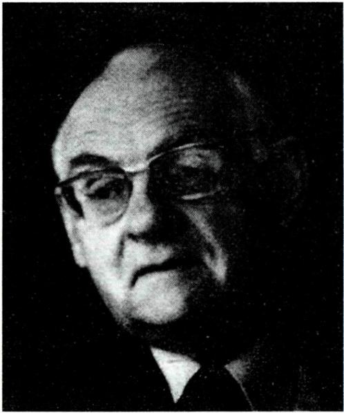 발타사르 신부.