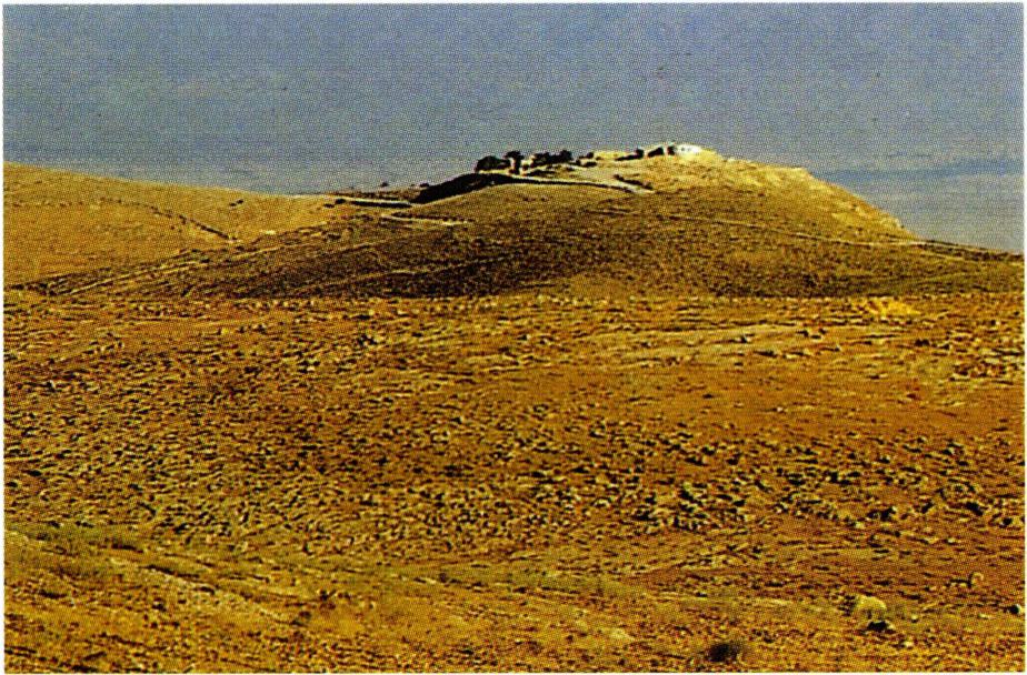 모세가 죽었다는 요르단의 느보 산.