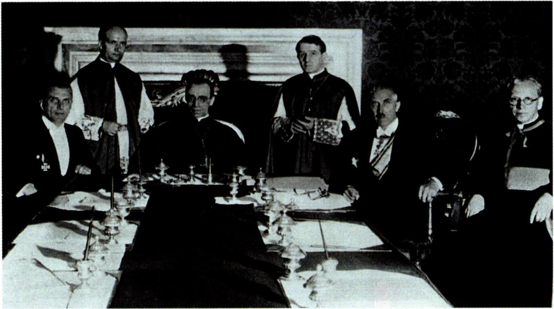 1933년 독일과 체결한 정교 조약의 참석자들.