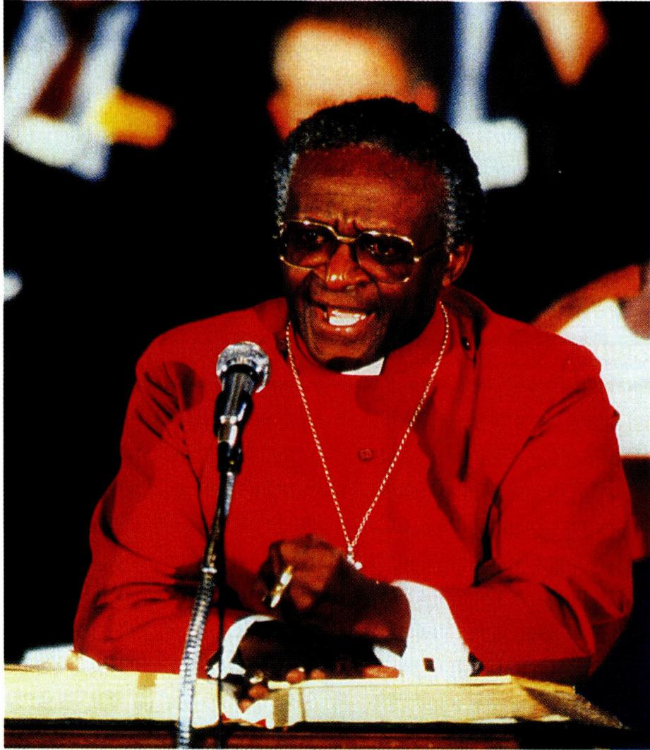 아프리카 신학의 대표적 신학자인 남아프리카 성공회의 투투 대주교.