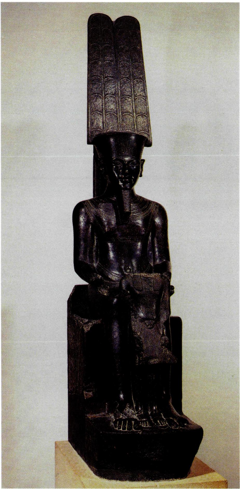 아몬과 함께 있는 이집트의 파라오 투탕카멘.